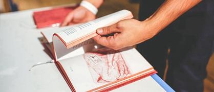 2023大学生能凭录取通知书申请助学贷款吗